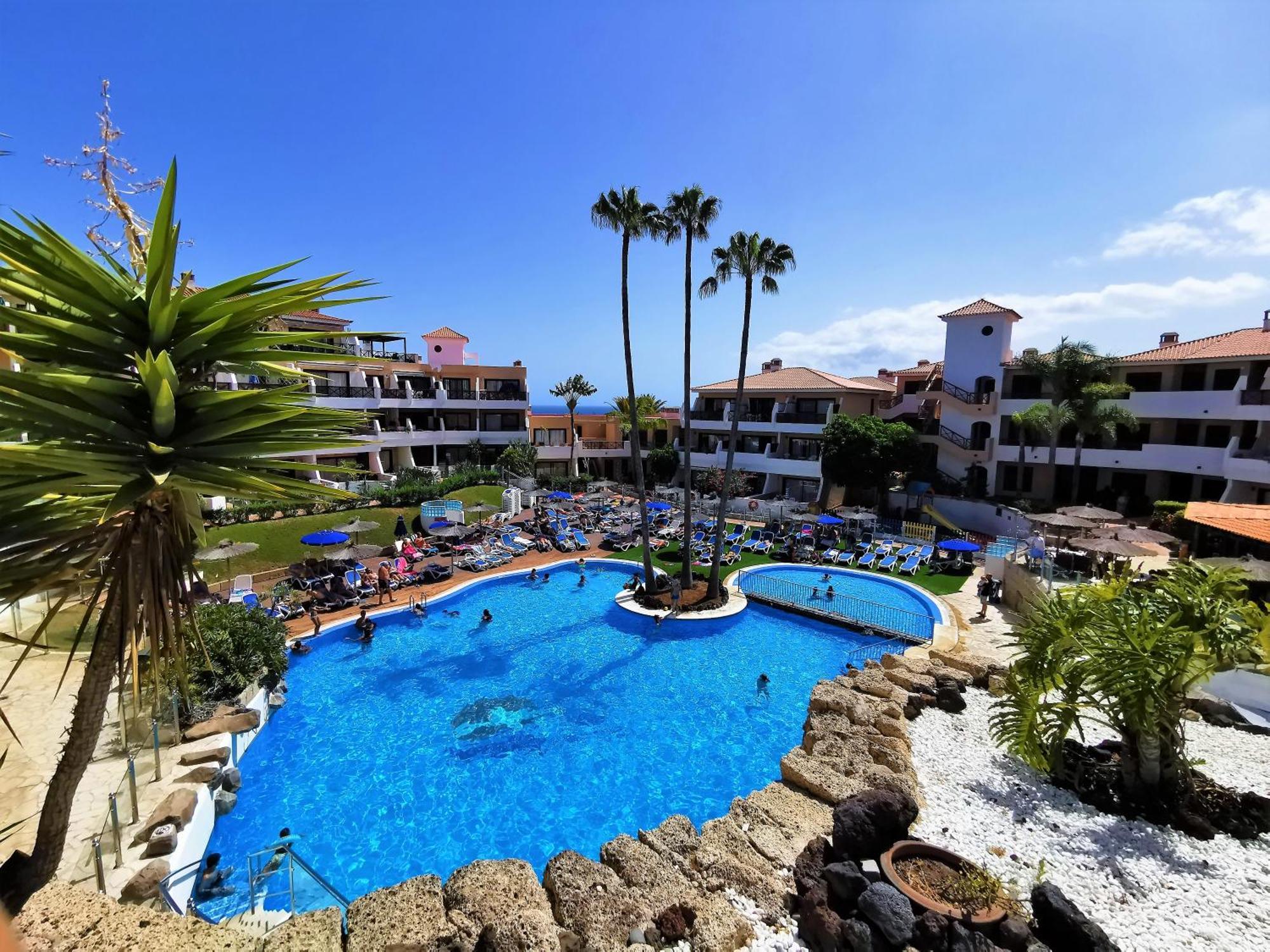 Strelitzia Apartment - Ocean View & Heated Pool San Miguel de Abona Eksteriør billede