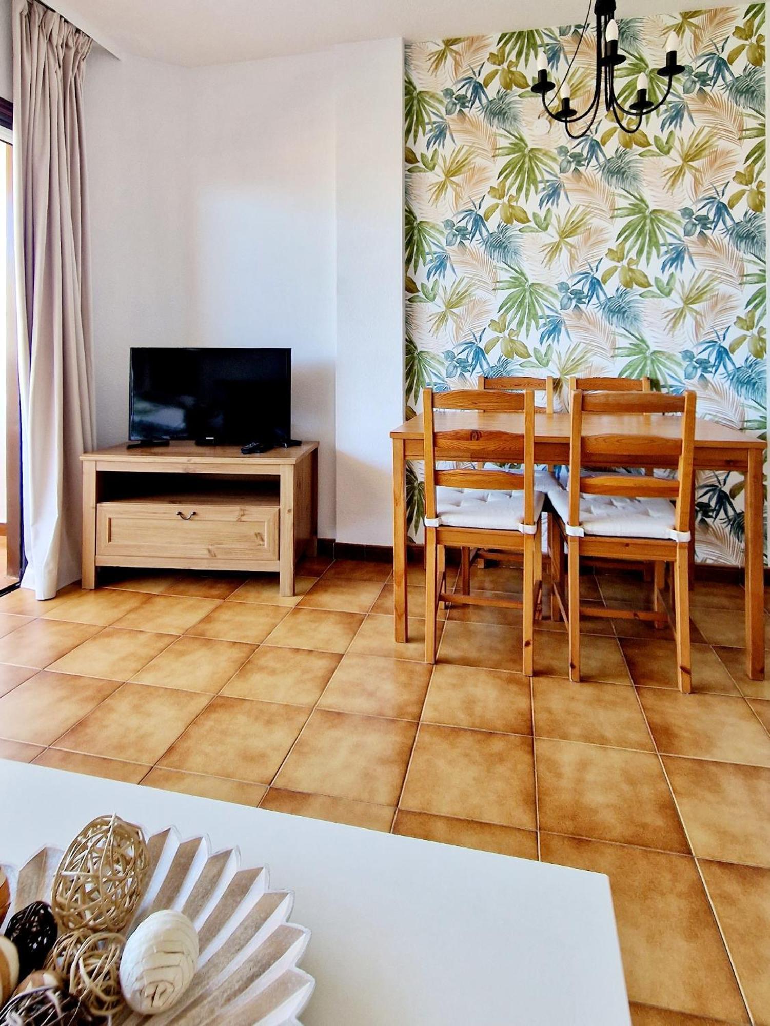 Strelitzia Apartment - Ocean View & Heated Pool San Miguel de Abona Eksteriør billede